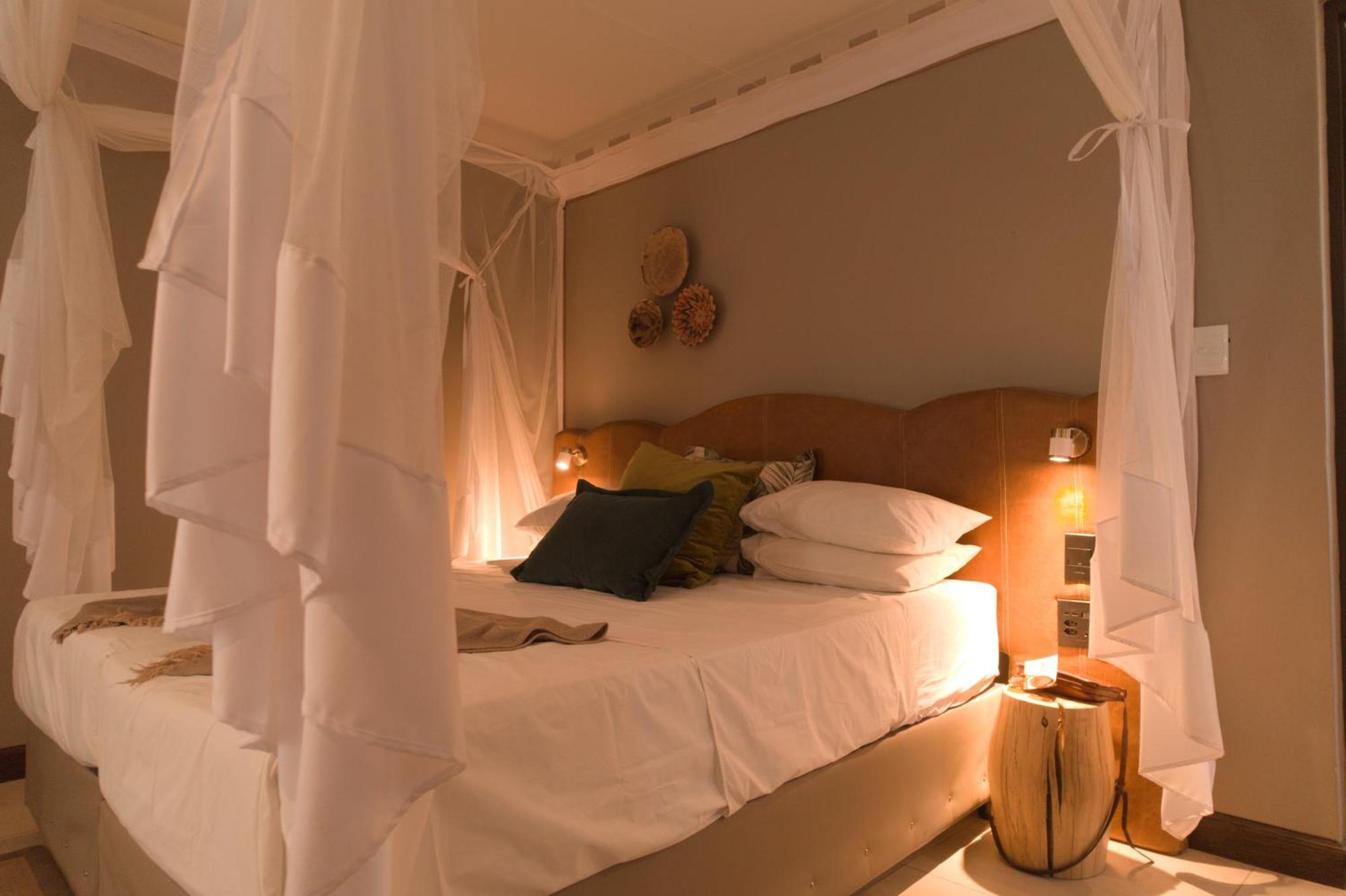 Toshari Lodge 오카우쿠에요 외부 사진